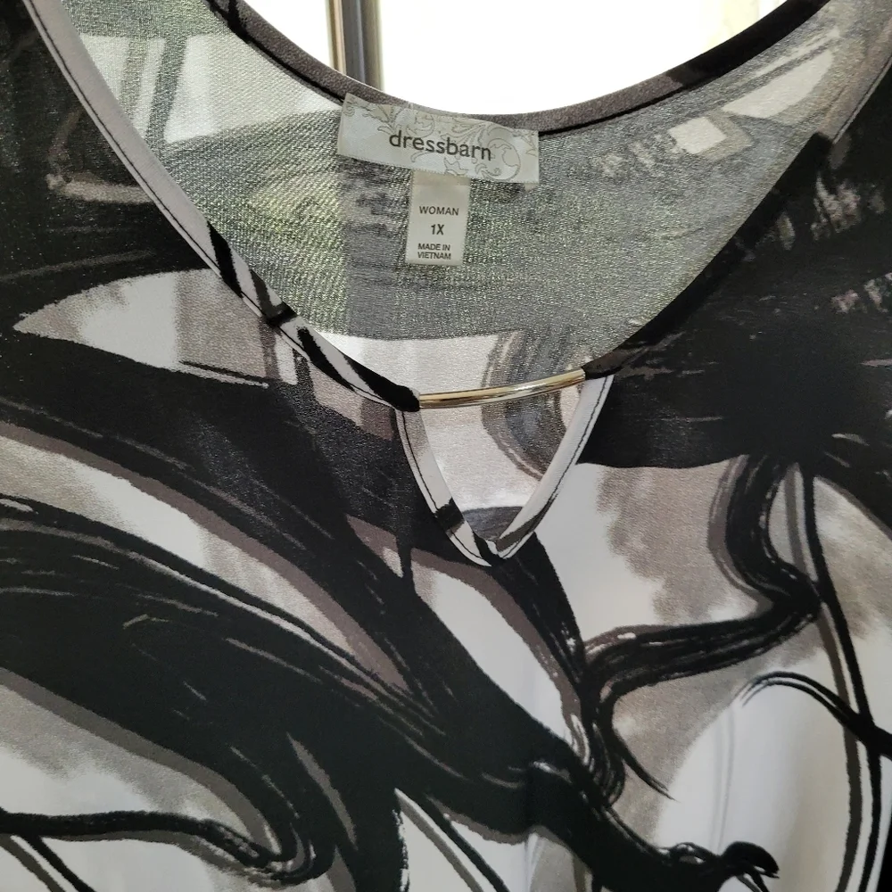 (2567) Dressbarn Women's size 1X, Black/White - Picture 2 of 6